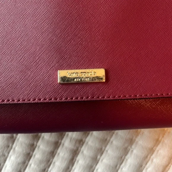 Kate Spade Crossbody Purse - Picture 2 of 9